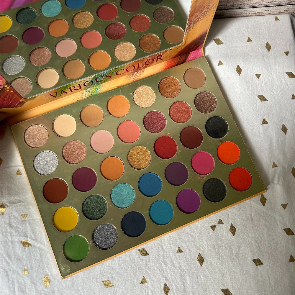She makeup Various Color Eyeshadow Palette